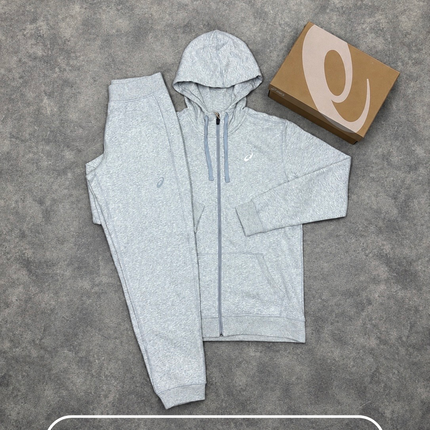 Collection image for: Winter Tracksuits