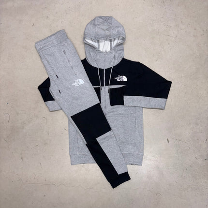 Collection image for: NORTH FACE TRACKSUITS
