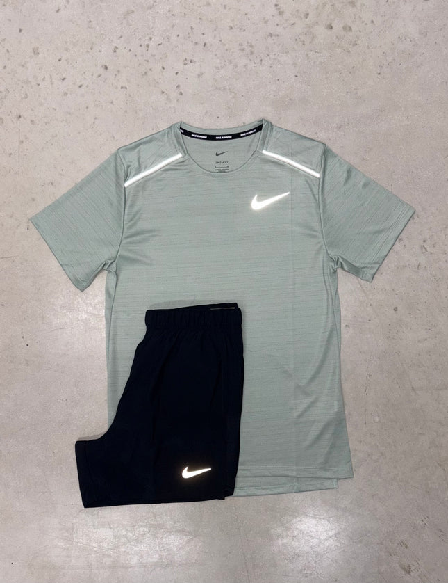 Nike Jade Horizon x Black Challenger Full Set
