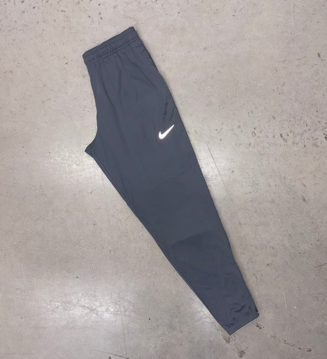 Nike Challenger Grey Pants