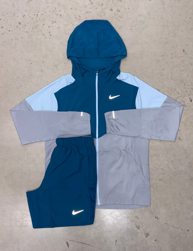 Nike Green Abyss Windrunner Jacket x Challenger Shorts Set