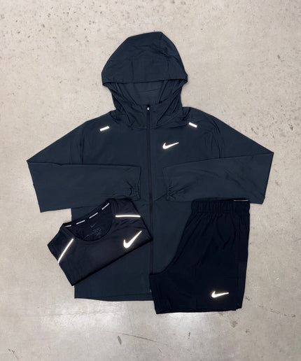 Nike Triple Black Challenger Short Bundle