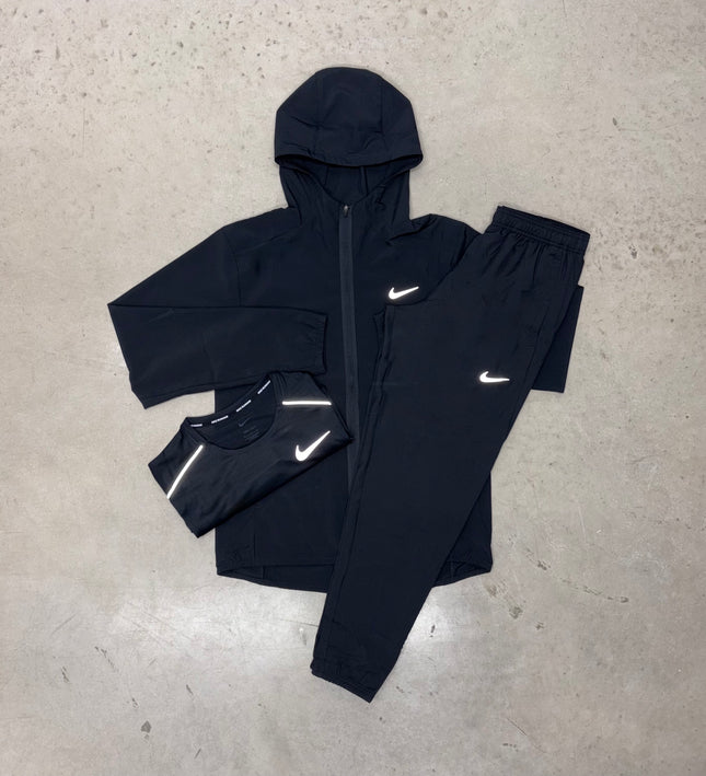 Nike Black Form Bundle