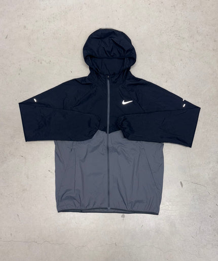 Nike Black/Grey Stride Windrunner Jacket