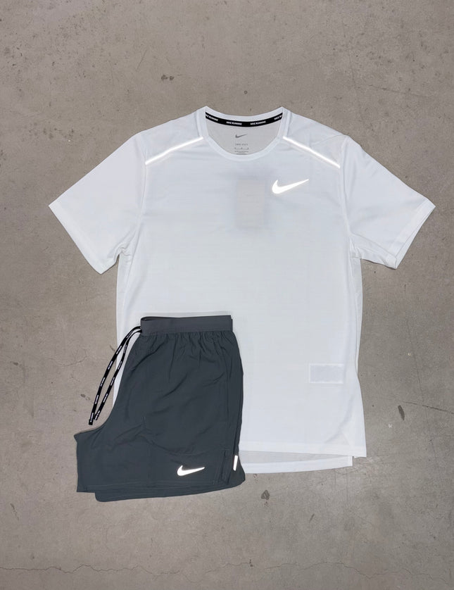 Nike Ice White Miler x Grey Flex Stride Short