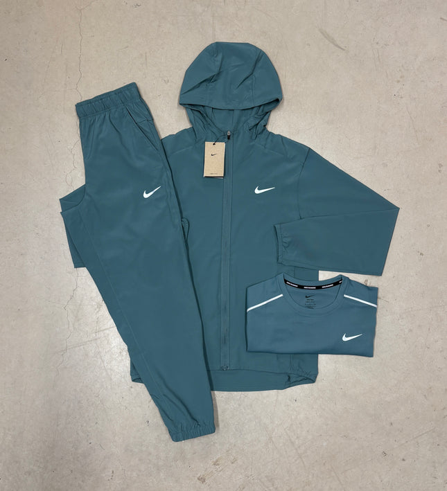 Nike Mineral Slate Form Bundle x Mineral Slate Challenger Pants