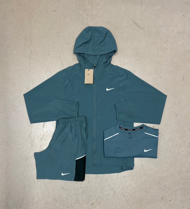 Nike Mineral Slate Form Bundle x Mineral Slate Shorts Pants