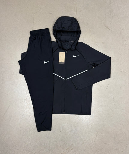 Nike Black Reflective Centre Repel Jacket x Black Challenger Pants