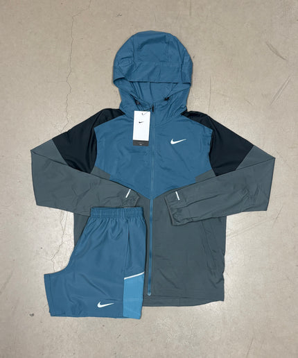 Nike Smoke Grey/Blue Windrunner Jacket x Nike Slate Blue 7" Challenger Shorts