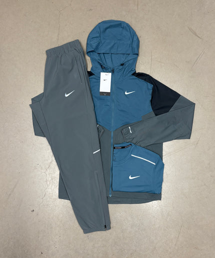 Nike Smoke Grey/Blue Windrunner Jacket x Nike Grey Miler Pants Full Bundle